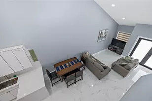 9046 NW 121st Terrace, Hialeah Gardens, FL 33018 - Photo 16