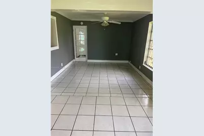 3241 NW 154th Ter, Miami Gardens, FL 33054 - Photo 4