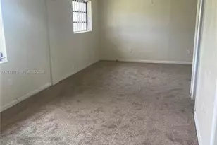 3241 NW 154th Terrace, Miami Gardens, FL 33054 - Photo 12