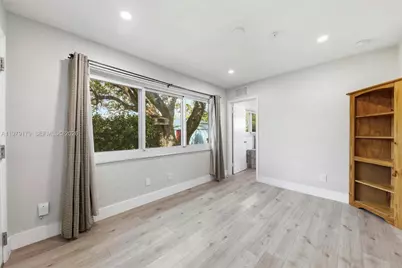 4561 SW 25th Ter, Dania Beach, FL 33312 - Photo 10