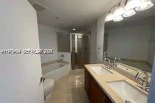1111 SW 1st Ave, Miami, FL 33130 - Photo 14