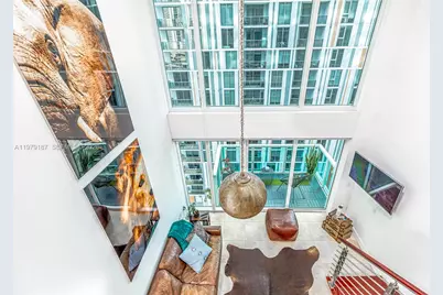 41 SE 5th St #706, Miami, FL 33131 - Photo 2