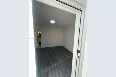 2321 NW 85th Ave #2, Pembroke Pines, FL 33024 - Photo 8