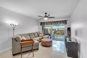 3785 Raleigh St, Hollywood, FL 33021 - Photo 6