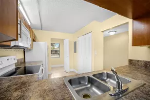 35 Cortez Way, Davie, FL 33324 - Photo 12