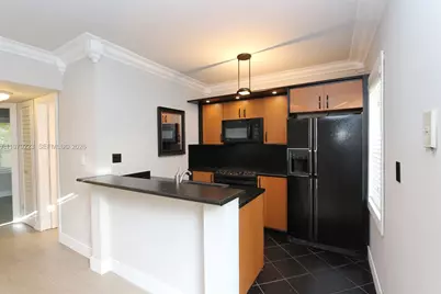 3395 Franklin Ave #D, Miami, FL 33133 - Photo 2