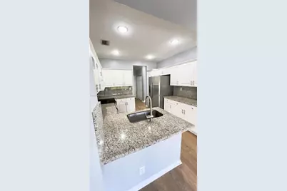 12625 NW 56th St, Coral Springs, FL 33076 - Photo 4