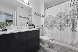 234 NE 3rd St, Miami, FL 33132 - Photo 16