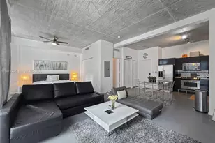234 NE 3rd St, Miami, FL 33132 - Photo 10