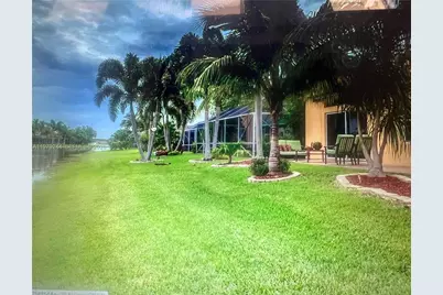 803 Vista Meadows Dr, Weston, FL 33327 - Photo 2