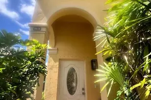 803 Vista Meadows Dr, Weston, FL 33327 - Photo 4