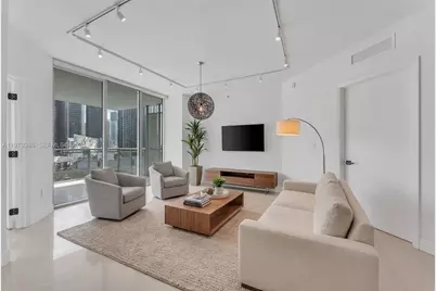 350 S Miami Ave #2006, Miami, FL 33130 - Photo 10