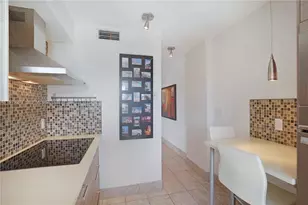 245 18th St, Miami Beach, FL 33139 - Photo 24