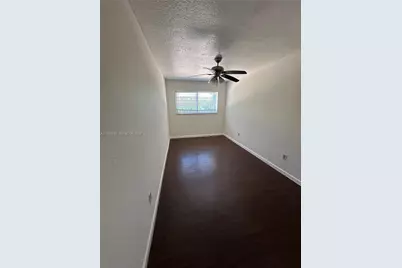 13210 NE 3rd Ave #R, North Miami, FL 33161 - Photo 4