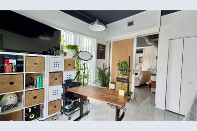 10 SW South River Dr #715, Miami, FL 33130 - Photo 16