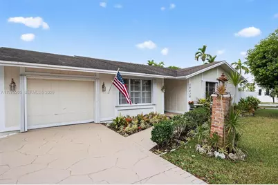 10230 SW 130th Ave, Miami, FL 33186 - Photo 2