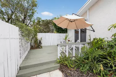 10230 SW 130th Ave, Miami, FL 33186 - Photo 16