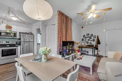 2615 Collins Ave #21, Miami Beach, FL 33140 - Photo 8