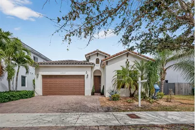 14929 SW 176th Ter, Miami, FL 33187 - Photo 2