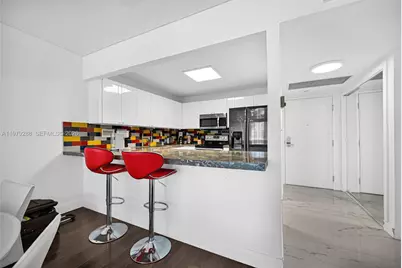 2301 Collins Ave #1204, Miami Beach, FL 33139 - Photo 8