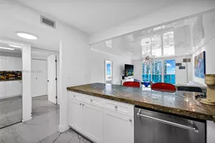 2301 Collins Ave, Miami Beach, FL 33139 - Photo 4
