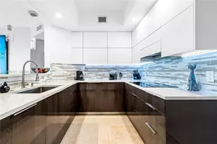 3101 S Ocean Dr, Hollywood, FL 33019 - Photo 32