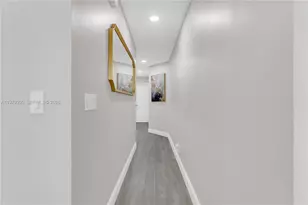 9900 S Grand Duke Cir, Tamarac, FL 33321 - Photo 18