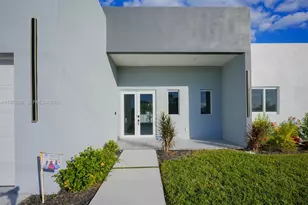 5 SW 26th Pl, Cape Coral, FL 33991 - Photo 4
