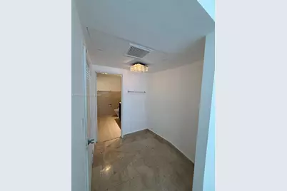 5255 Collins Ave #7B, Miami Beach, FL 33140 - Photo 12