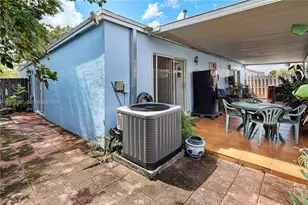 14566 SW 124th Pl, Miami, FL 33186 - Photo 16