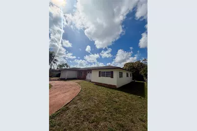 1761 SW 55th Ave, Plantation, FL 33317 - Photo 2