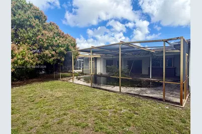 1761 SW 55th Ave, Plantation, FL 33317 - Photo 4