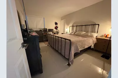 10280 NW 9th St Cir #202, Miami, FL 33172 - Photo 12