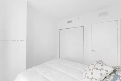 1300 S Miami Ave #2305, Miami, FL 33130 - Photo 34