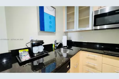 2670 E Sunrise Blvd #615, Fort Lauderdale, FL 33304 - Photo 16