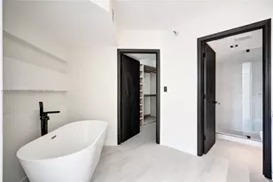 3530 Mystic Pointe Dr, Aventura, FL 33180 - Photo 24