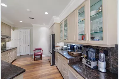 1448 Mariner Way, Hollywood, FL 33019 - Photo 10