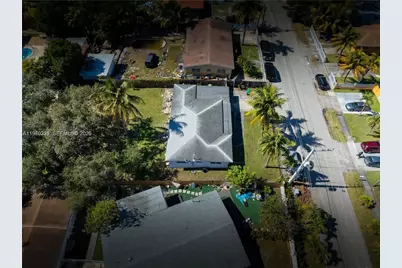 1780 NE 146th St #A, Miami, FL 33181 - Photo 8