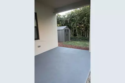 445 NW 36th Ave, Pompano Beach, FL 33069 - Photo 18