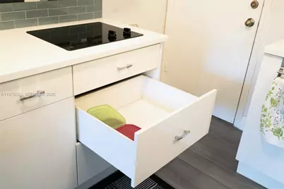 [Address not provided], Miami, FL 33177 - Photo 10