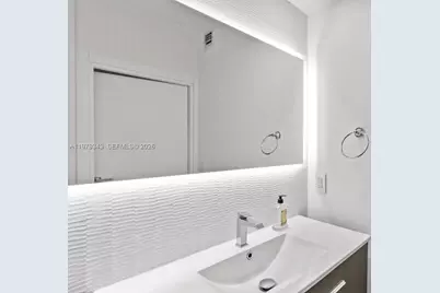 110 Washington Ave #1411, Miami Beach, FL 33139 - Photo 12