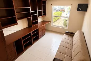 910 SW 140th Ave, Miami, FL 33184 - Photo 18