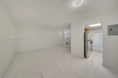 915 Jefferson Ave #2C, Miami Beach, FL 33139 - Photo 6