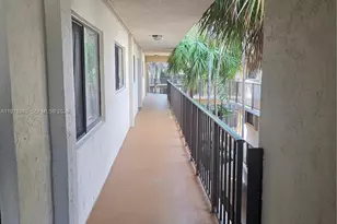 8015 SW 107th Ave, Miami, FL 33173 - Photo 6