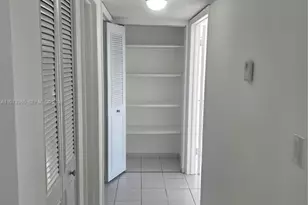 8015 SW 107th Ave, Miami, FL 33173 - Photo 18