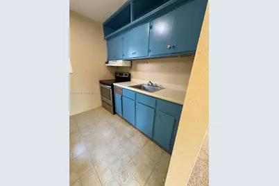 5631 Branch St, Hollywood, FL 33021 - Photo 12