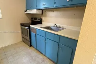 5631 Branch St, Hollywood, FL 33021 - Photo 12