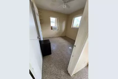 5631 Branch St, Hollywood, FL 33021 - Photo 10