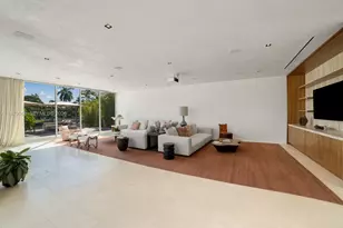 1051 W 48th St, Miami Beach, FL 33140 - Photo 12