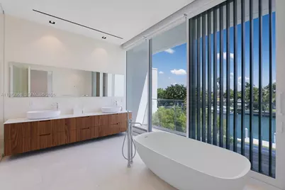 1051 W 48th St #4, Miami Beach, FL 33140 - Photo 42